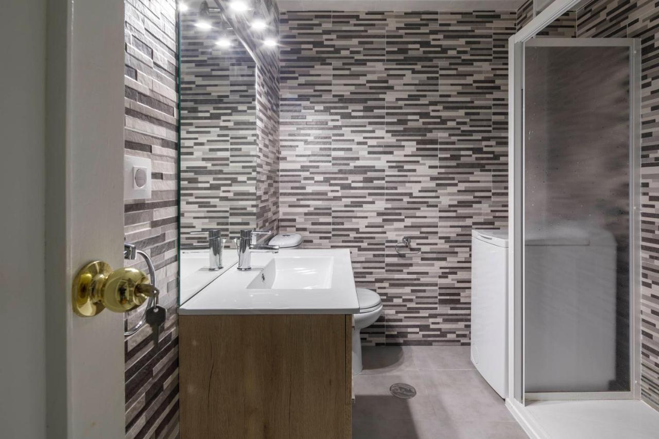 Oporto 4 Apartment *